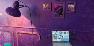 ASUS ExpertBook Ultra weighs less than 1 kg and features the Core Ultra X9 Series 3 and a tandem OLED display