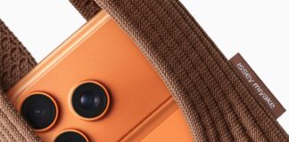 iPhone 17 Pro runs an LLM that requires 200 GB of RAM to operate