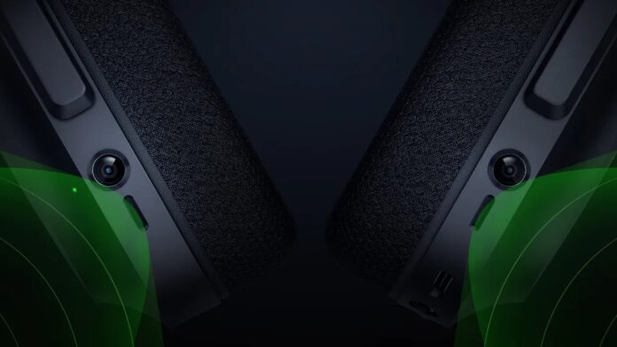 razer-project-motoko-microphones-desktop.jpg