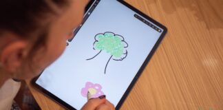 Children with tablets: they grow more anxious, less resilient, and slower to make decisions