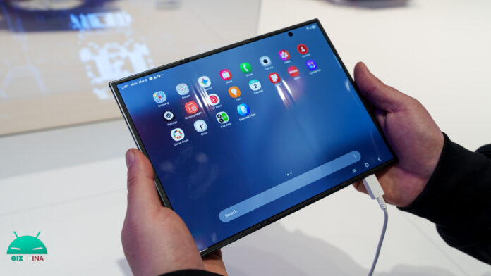 samsung-galaxy-trifold-mwc-2026-3.jpg