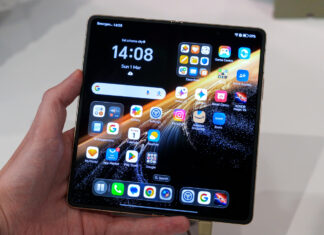 Honor’s wide foldable goes all-in: top specs to take on Samsung and Apple
