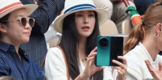 First images of vivo X Fold 6: spotted in the stands at Roland Garros