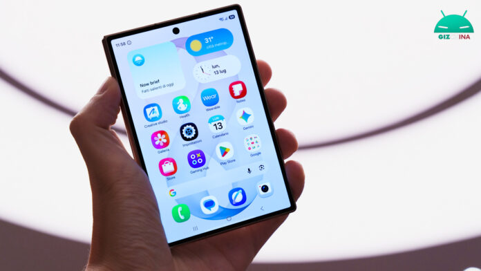 samsung-galaxy-z-fold-8-22.jpg