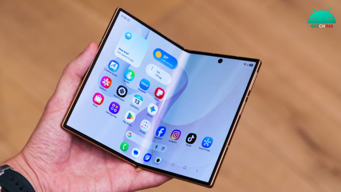 samsung-galaxy-z-fold-8-23.jpg
