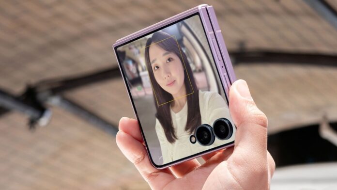 samsung-galaxy-z-fold-8-ultra-flip-8-modalita-webcam-00.jpg