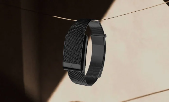 Whoop-5.0-Meridian-Black.webp