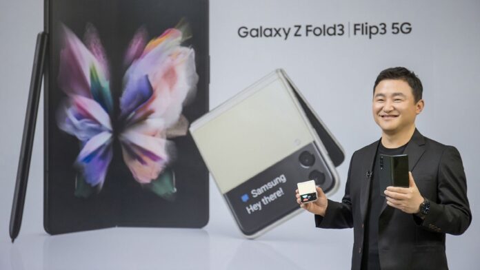 samsung-galaxy-z-fold-3-z-flip-3-fine-supporto-0.jpg